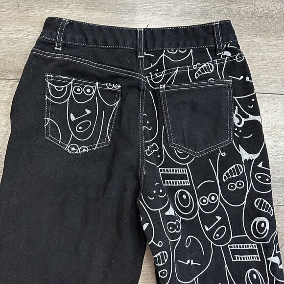 Shein Jeans Size 4 Cartoon Patch Work Raw Hem Loose Black White - Picture 3 of 6